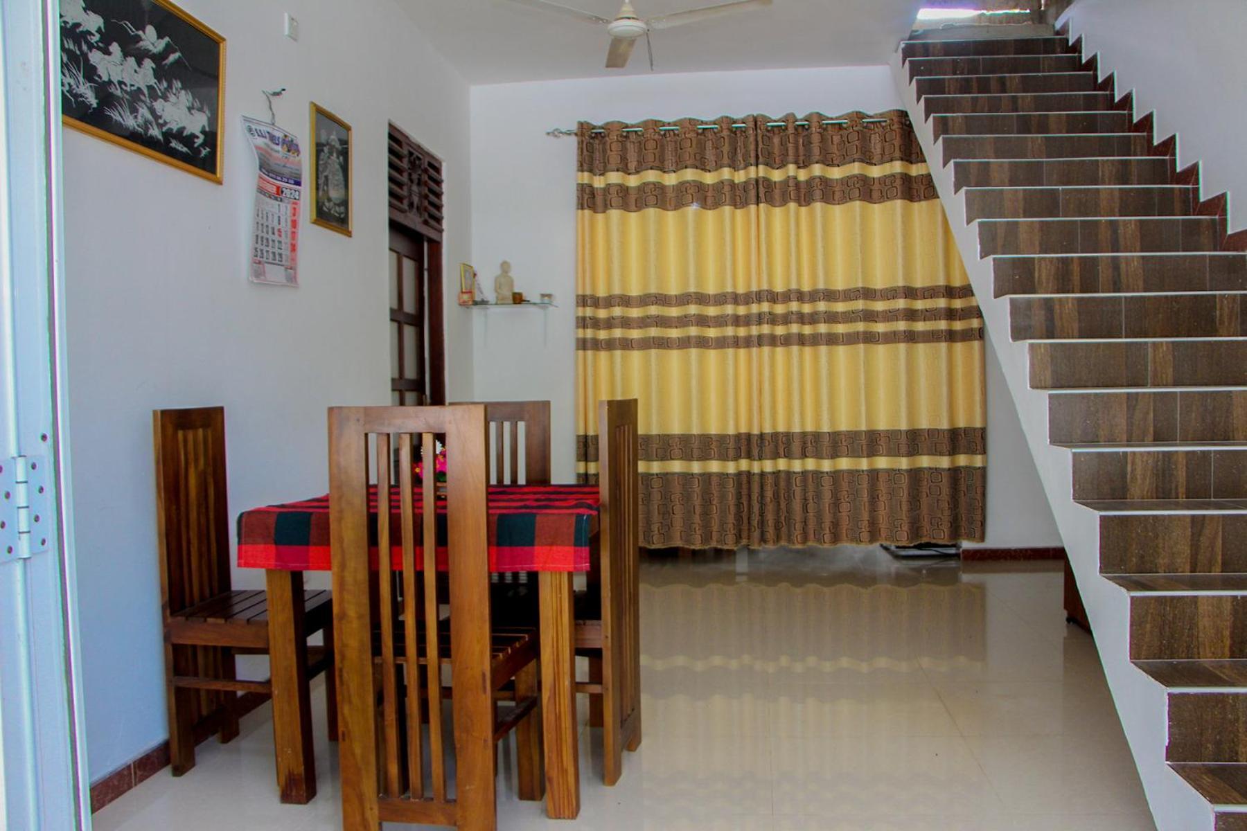 Sasmika Villa Surf And Yoga Hostel Weligama Bagian luar foto